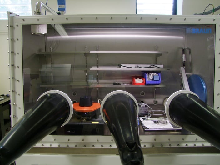 IEMN Lille glovebox drive 3