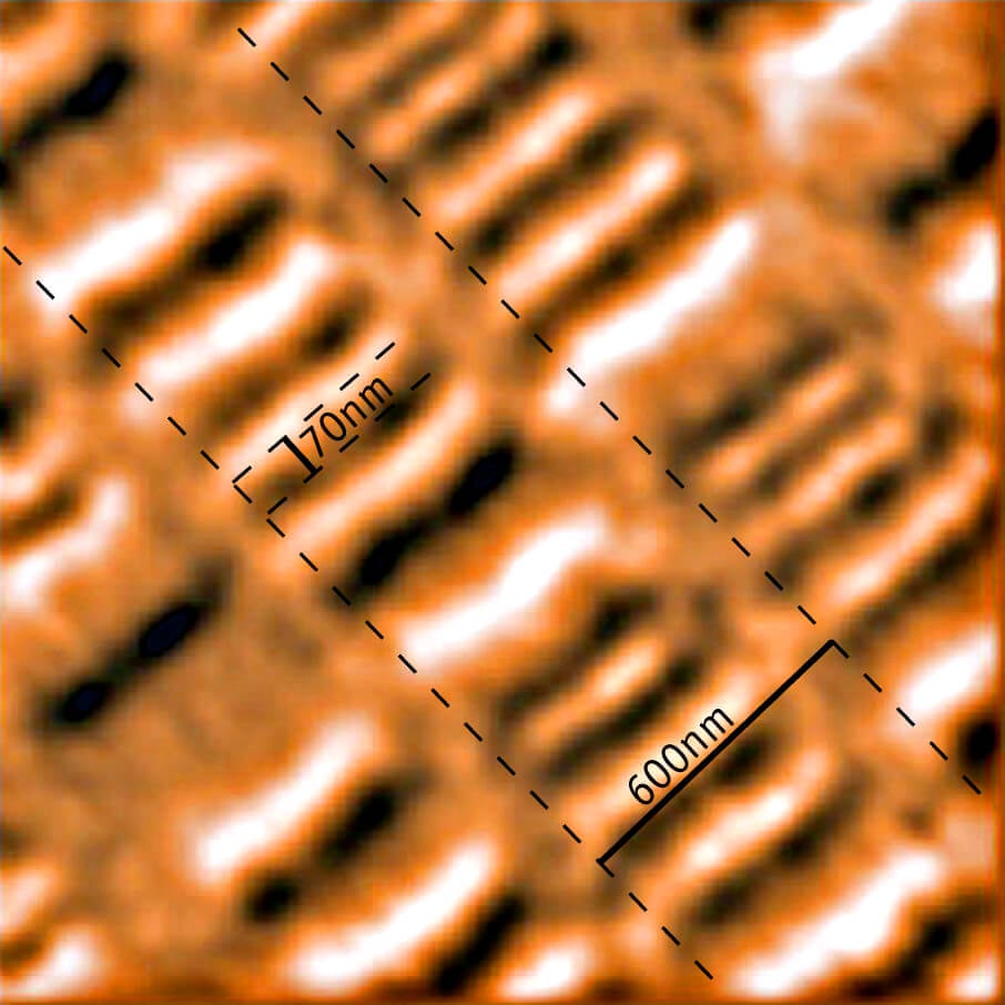 magnetic-force-microscopy-mfm-of-harddisk